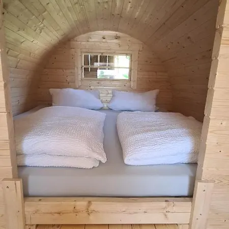 Schlaffass Mit Wellness In Alter Scheune Luxury tent *