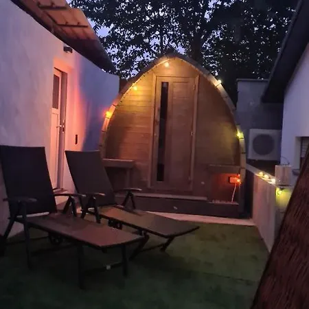 Schlaffass Mit Wellness In Alter Scheune Luxusní stan